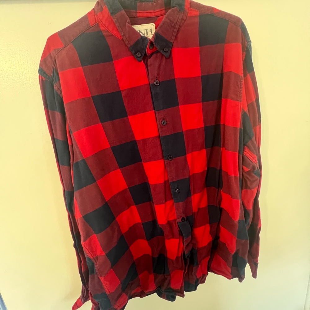 Red and Black Casual Button Down Shirt with Buffalo Plaid